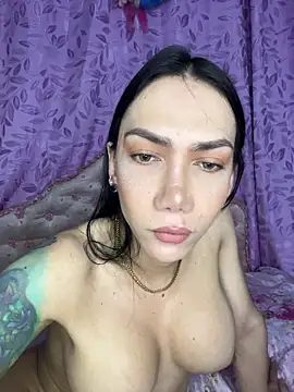 hellendollxxx online show from January 14, 2026, 1:44 am