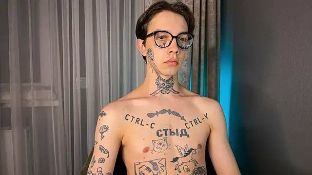 anahori  simon online show from February 2, 2025, 8:08 pm