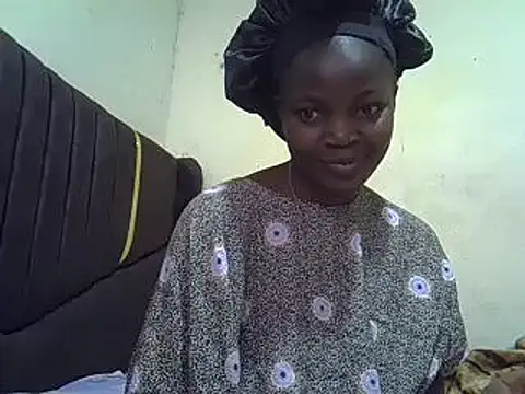 Snapshot of pretty_vivy chatting on January 7, 2025, 6:27 am pretty vivy online show from January 7, 2025, 6:27 am