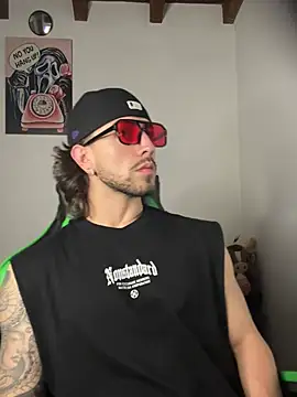 Valentino Xander online show from February 1, 2026, 3:38 am