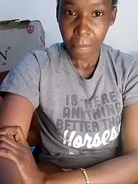 Snapshot of Claris2 chatting on February 23, 2026, 9:01 pm Claris2 online show from February 23, 2026, 9:01 pm