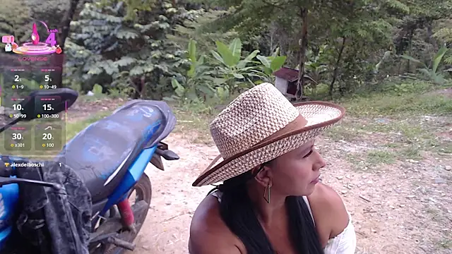 Snapshot of andreu_mature chatting on February 23, 2026, 9:23 pm andreu mature online show from February 23, 2026, 9:23 pm