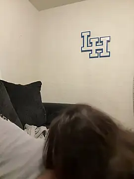 Snapshot of DaHomeEDubs chatting on February 27, 2025, 5:58 pm DaHomeEDubs online show from February 27, 2025, 5:58 pm