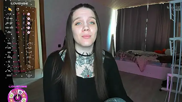 Snapshot of AizaRose chatting on February 19, 2026, 3:46 am AizaRose online show from February 19, 2026, 3:46 am