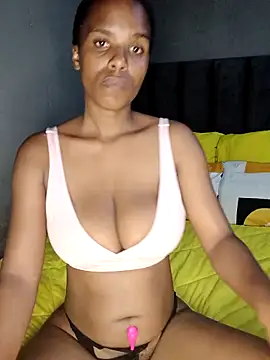 Snapshot of SexySlenderLexy chatting on February 16, 2026, 9:05 am SexySlenderLexy online show from February 16, 2026, 9:05 am