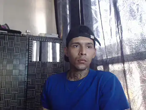 Snapshot of RickyGrey77 chatting on January 13, 2025, 5:02 pm RickyGrey77 online show from January 13, 2025, 5:02 pm