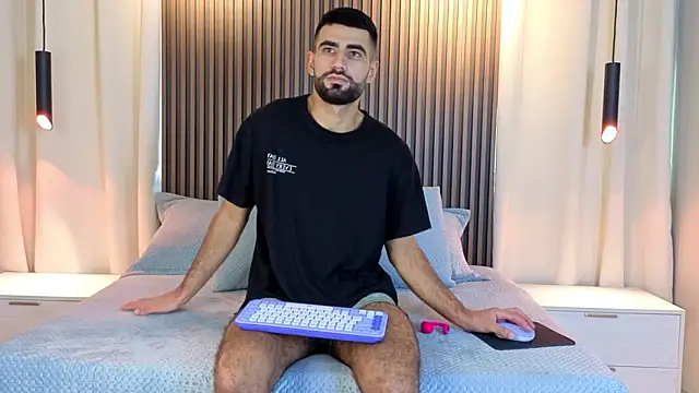 Snapshot of Ethan__Walker chatting on February 2, 2026, 6:50 pm Ethan Walker online show from February 2, 2026, 6:50 pm