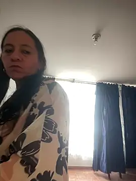 Snapshot of Freya_Artemisa chatting on February 12, 2026, 8:26 pm Freya Artemisa online show from February 12, 2026, 8:26 pm