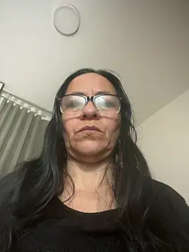 Snapshot of Freya_Artemisa chatting on February 17, 2026, 9:21 pm Freya Artemisa online show from February 17, 2026, 9:21 pm