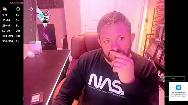 Snapshot of boytoyfrindles chatting on October 30, 2025, 3:19 am boytoyfrindles online show from October 30, 2025, 3:19 am