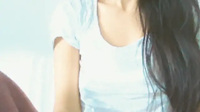 melaniy online show from December 17, 2025, 9:48 am