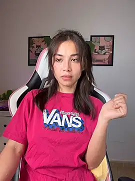 Snapshot of Adriennesexxx chatting on February 7, 2026, 10:35 pm Adriennesexxx online show from February 7, 2026, 10:35 pm