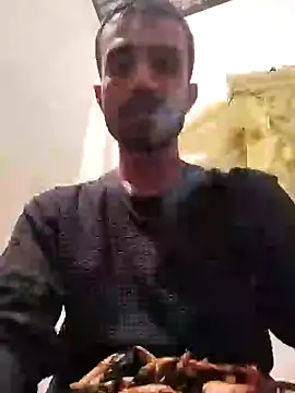 Snapshot of MDROBEL007 chatting on January 13, 2025, 2:21 pm MDROBEL007 online show from January 13, 2025, 2:21 pm