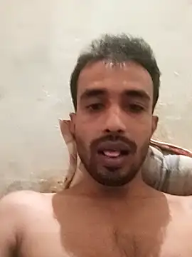 Snapshot of MDROBEL007 chatting on February 5, 2025, 5:42 pm MDROBEL007 online show from February 5, 2025, 5:42 pm