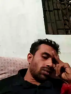 Snapshot of MDROBEL007 chatting on February 7, 2025, 12:39 pm MDROBEL007 online show from February 7, 2025, 12:39 pm