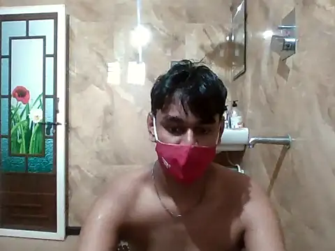 Snapshot of brownguy1234 chatting on December 8, 2024, 7:05 am brownguy1234 online show from December 8, 2024, 7:05 am