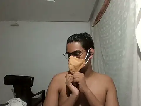 Snapshot of brownguy1234 chatting on February 4, 2025, 1:48 pm brownguy1234 online show from February 4, 2025, 1:48 pm