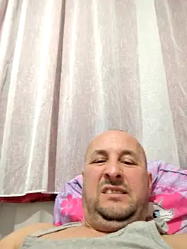 Snapshot of intx800 chatting on March 4, 2026, 6:03 pm intx800 online show from March 4, 2026, 6:03 pm