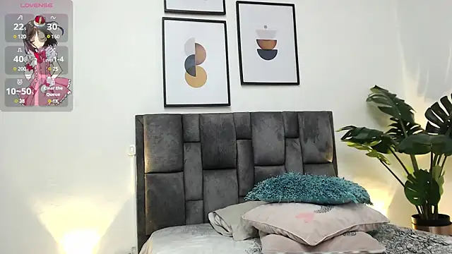 Snapshot of samy_l chatting on February 15, 2025, 2:33 pm samy l online show from February 15, 2025, 2:33 pm