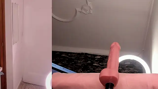 Snapshot of zoe_backer chatting on February 7, 2026, 11:14 am zoe backer online show from February 7, 2026, 11:14 am