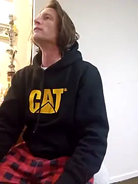 Snapshot of kindbut69 chatting on November 3, 2025, 8:37 am kindbut69 online show from November 3, 2025, 8:37 am