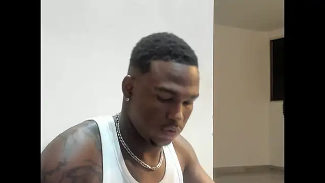 Snapshot of Troykhalil chatting on February 3, 2026, 8:30 am Troykhalil online show from February 3, 2026, 8:30 am