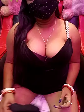 Snapshot of ella_mariya chatting on February 1, 2026, 6:06 pm ella mariya online show from February 1, 2026, 6:06 pm