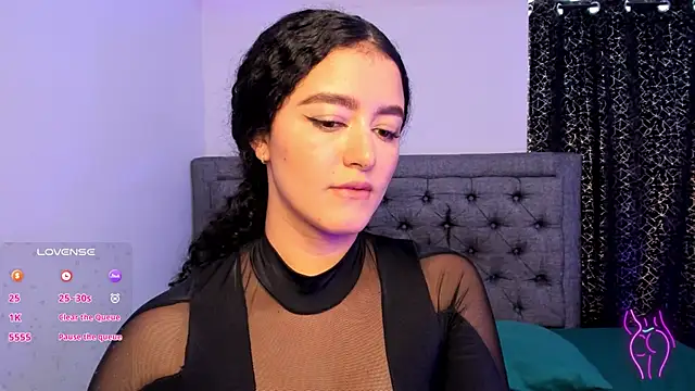 Snapshot of Adhara-zanne chatting on February 10, 2026, 3:05 pm Adhara-zanne online show from February 10, 2026, 3:05 pm