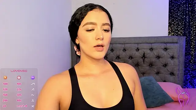 Snapshot of Adhara-zanne chatting on February 25, 2026, 8:18 pm Adhara-zanne online show from February 25, 2026, 8:18 pm