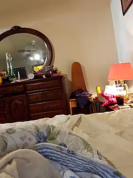 coolbrease10 online show from January 21, 2025, 4:21 am