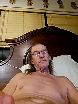 coolbrease10 online show from February 7, 2025, 5:10 am