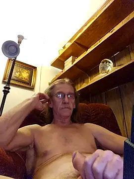 coolbrease10 online show from November 12, 2025, 5:19 am