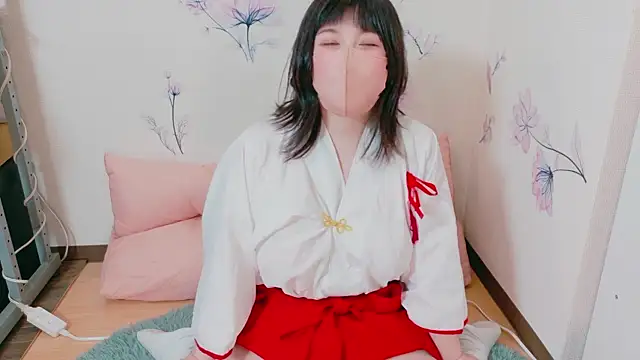 hazuki 8008 online show from January 2, 2025, 7:44 am