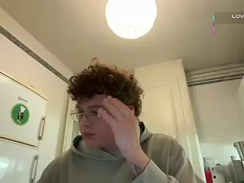 ccamilo-andress online show from February 11, 2026, 12:48 am