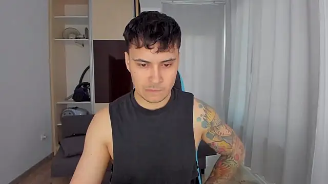 MatMalonne online show from February 4, 2025, 1:27 pm