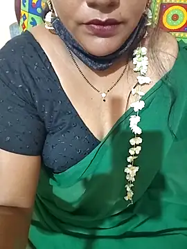 Snapshot of nisha_20 chatting on February 21, 2025, 7:43 pm nisha 20 online show from February 21, 2025, 7:43 pm