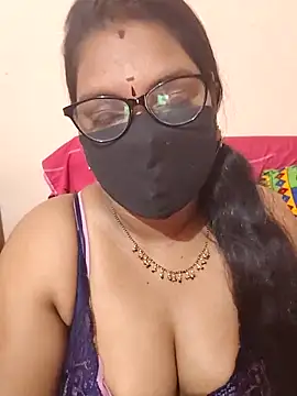 Snapshot of nisha_20 chatting on March 23, 2025, 5:00 am nisha 20 online show from March 23, 2025, 5:00 am