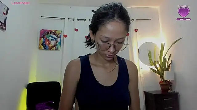 Snapshot of Sophie_sweett19 chatting on February 12, 2026, 9:10 pm Sophie sweett19 online show from February 12, 2026, 9:10 pm