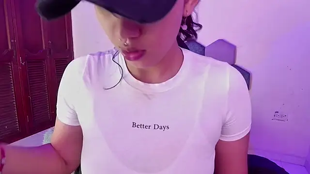 Horny tgn online show from January 18, 2026, 6:12 pm