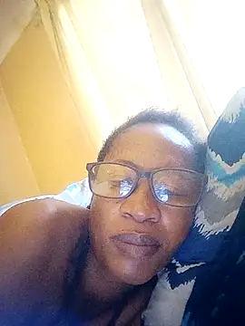 Snapshot of bustybillies chatting on March 1, 2026, 4:47 am bustybillies online show from March 1, 2026, 4:47 am