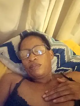 Snapshot of bustybillies chatting on March 2, 2026, 12:02 am bustybillies online show from March 2, 2026, 12:02 am