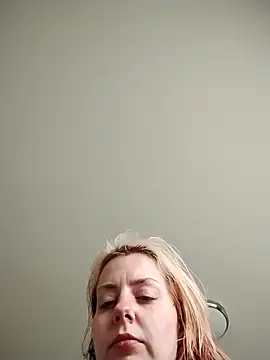 SkarlettRose96 online show from February 11, 2026, 6:24 pm