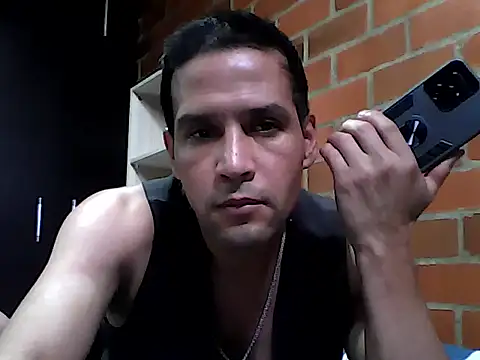 Snapshot of esteban2810m chatting on March 2, 2026, 8:48 pm esteban2810m online show from March 2, 2026, 8:48 pm