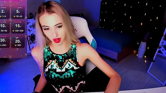 Snapshot of Emilia_Klar chatting on January 3, 2025, 3:55 pm Emilia Klar online show from January 3, 2025, 3:55 pm