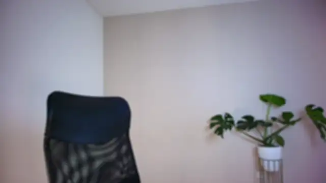 auroracaruso11 online show from February 25, 2026, 3:10 pm