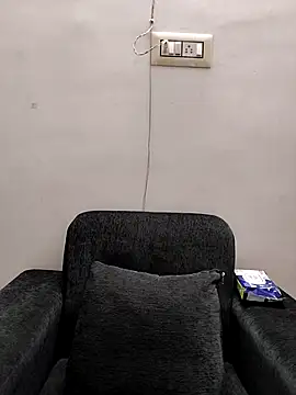 Cute Kritika online show from January 9, 2026, 3:31 am