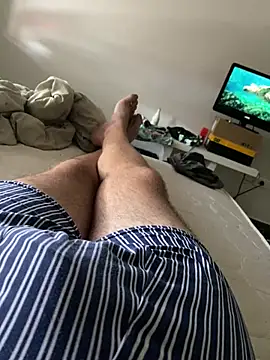 Snapshot of Julian_23312 chatting on February 2, 2026, 5:11 pm Julian 23312 online show from February 2, 2026, 5:11 pm