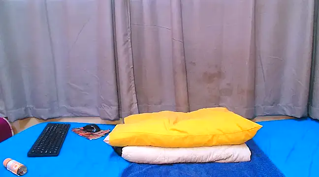 Snapshot of SexyCamilaxx chatting on January 29, 2025, 12:56 pm SexyCamilaxx online show from January 29, 2025, 12:56 pm