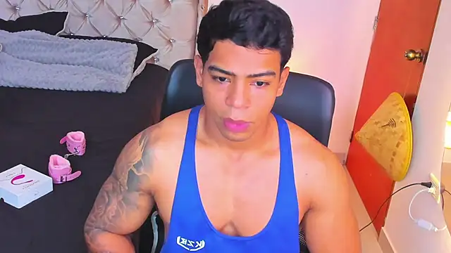 Andrew wolf7 online show from February 1, 2026, 4:49 pm