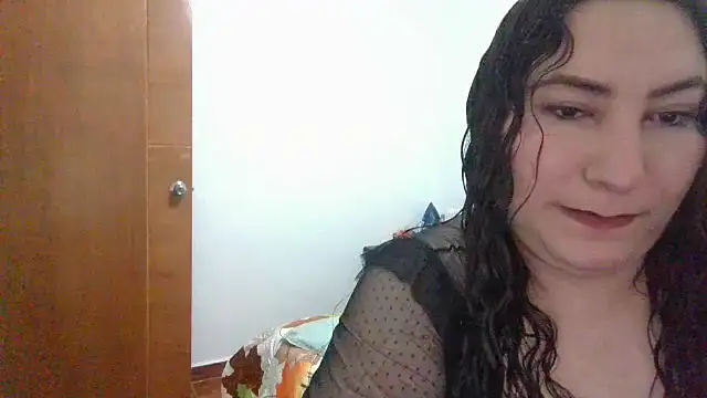 Snapshot of catalina_boobs chatting on February 16, 2026, 12:51 am catalina boobs online show from February 16, 2026, 12:51 am